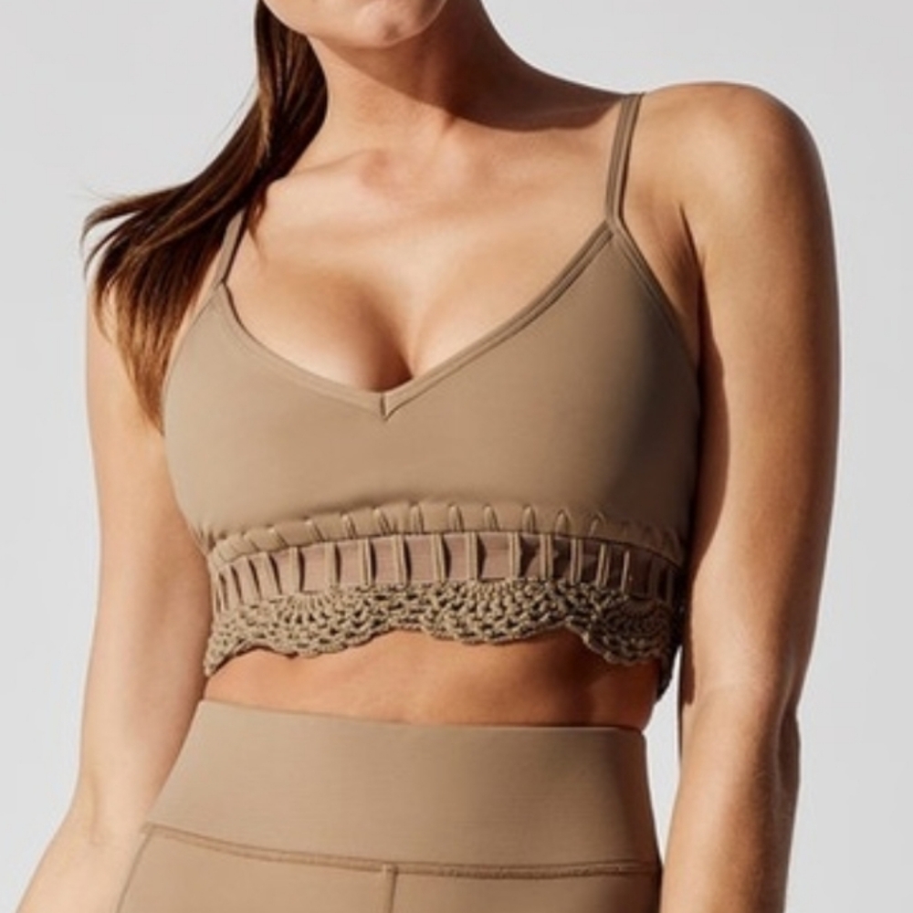 Carbon38 Banded Lette Macrame Sports Bra Size M Crochet Mocha